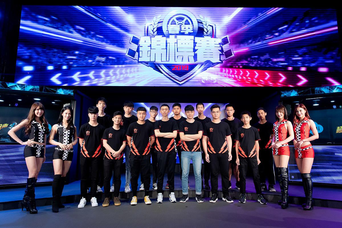打敗百萬名參賽者脫穎而出的台港澳16位菁英選手 圖：Garena/提供