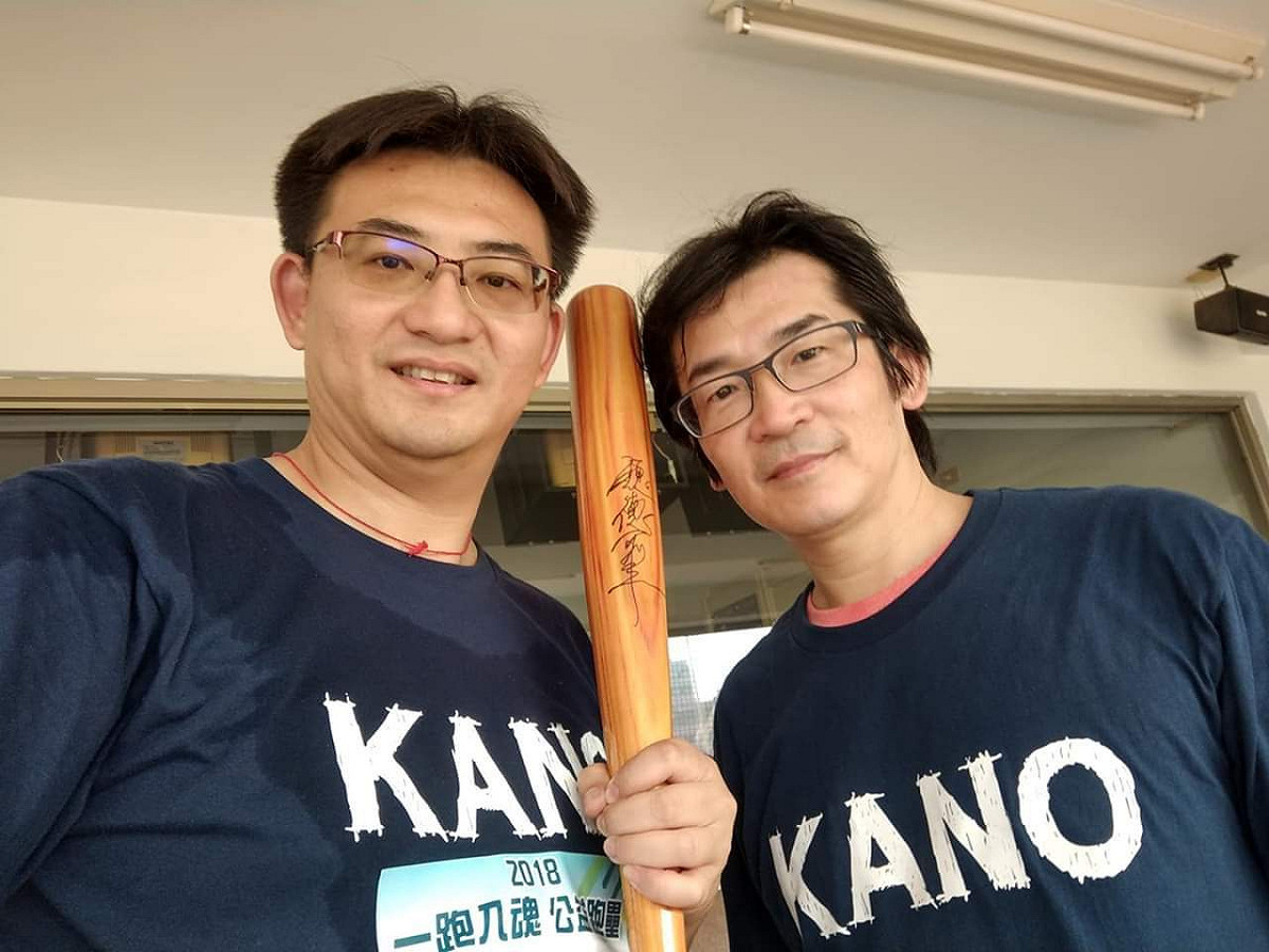 魏志軒（左）表示，魏德聖是他叔叔。 圖：魏志軒/提供