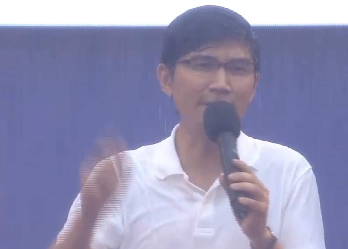 曾獻瑩表示，韓國瑜支持婚姻是一男一女的堅持，稱讚韓「是個愛家的好男人！」。 圖：翻攝自YOUTUBE