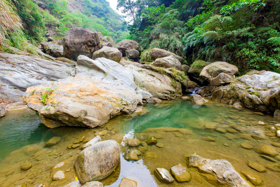 仙女瀑布雖然風景秀麗，但暗藏危機，是高危險水域。 圖：台中觀光旅遊網／提供