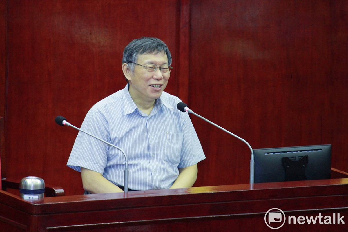 對於被中國國台辦讚賞，台北市長柯文哲今日直言，「國台辦那也是很奇怪，這太令人尷尬了……」。 圖：周煊惠 ／攝