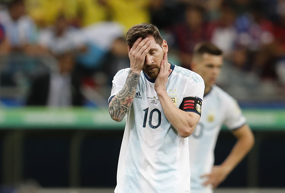 梅西(L.Messi)率阿根廷出戰美洲盃首戰失利。 圖／美聯社／達志影像