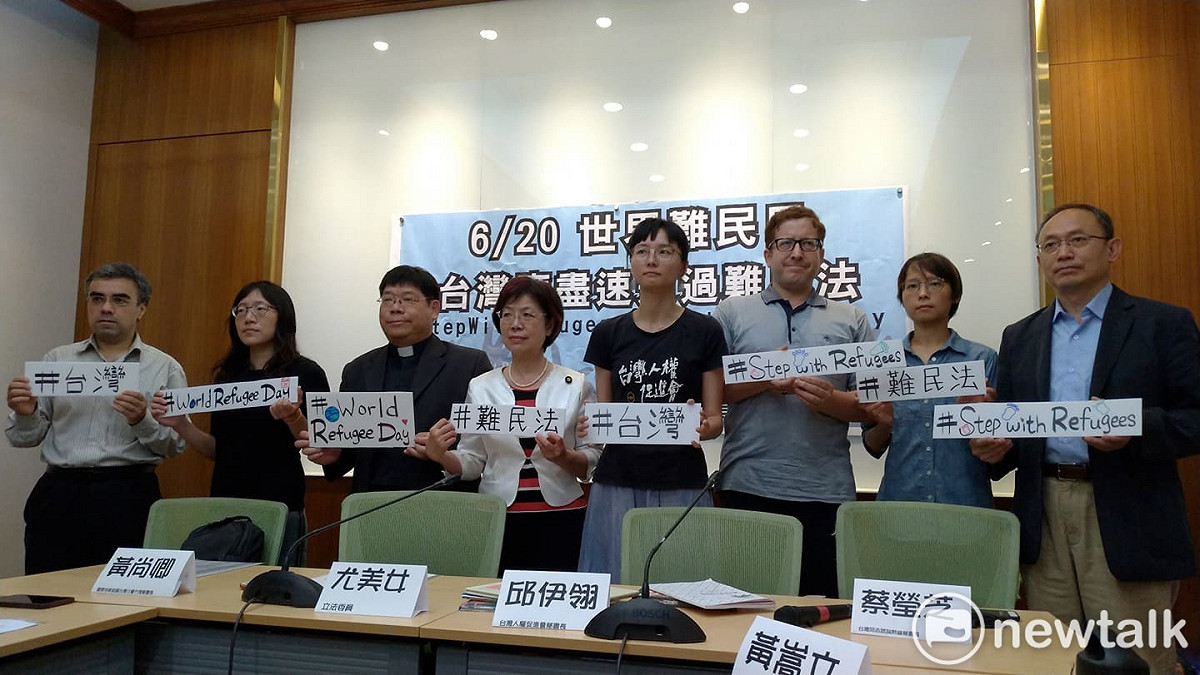 民團呼籲難民法盡速通過。 圖 : 陳佩君/攝