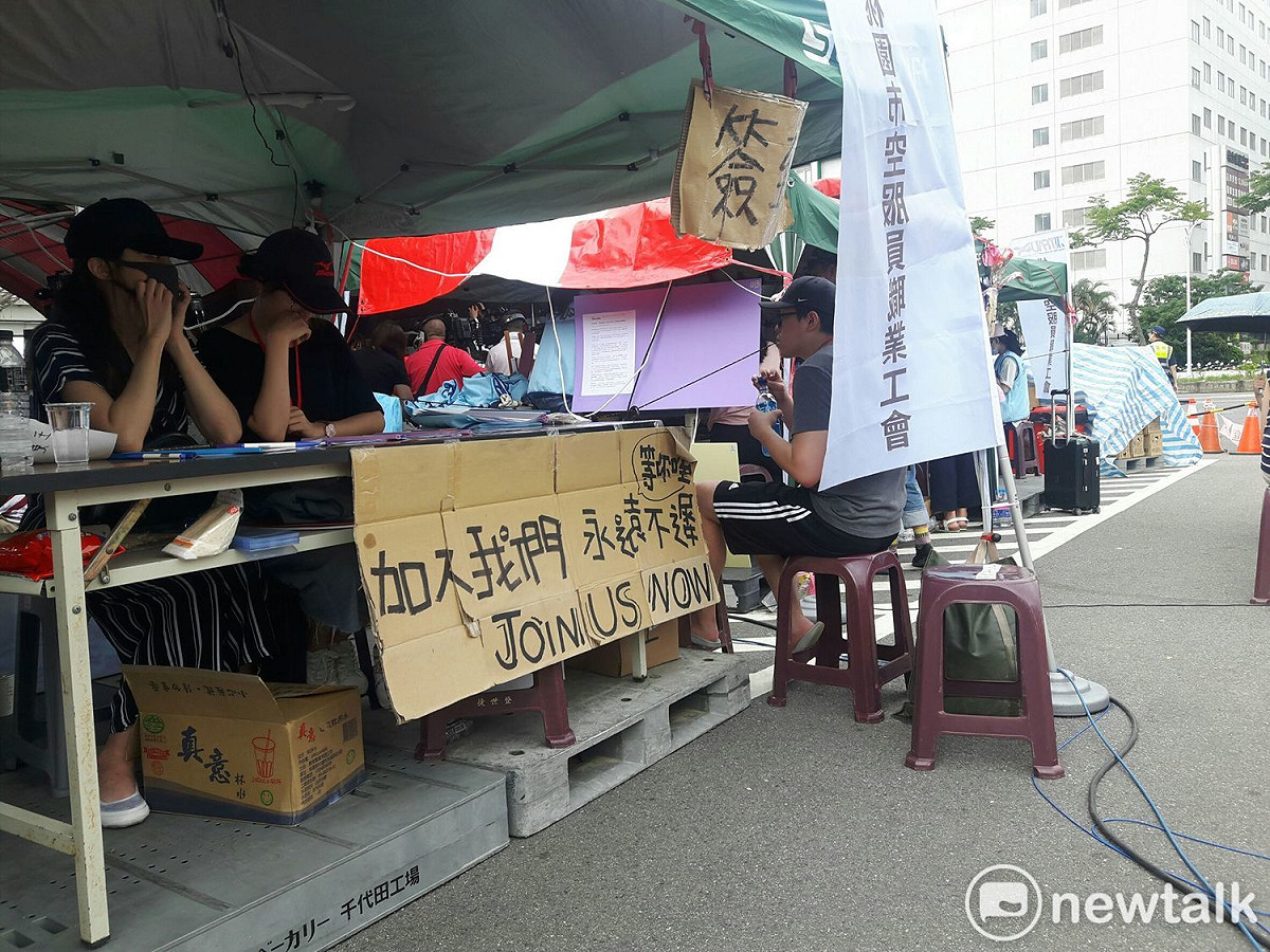 二次協商破裂，長榮空服員持續罷工。（資料照） 圖：林昀真／攝