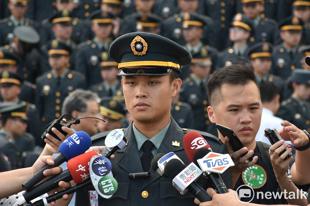 陸軍官校今年畢業第一名的陳晉德。 圖：孫家銘／攝