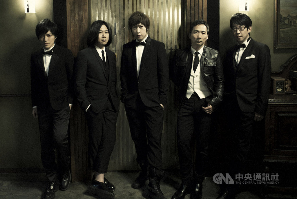 第30屆金曲獎頒獎典禮29日即將登場，28日一次公開所有頒獎嘉賓，樂團五月天也將出席頒獎，為金曲30增添星光。 圖/中央社