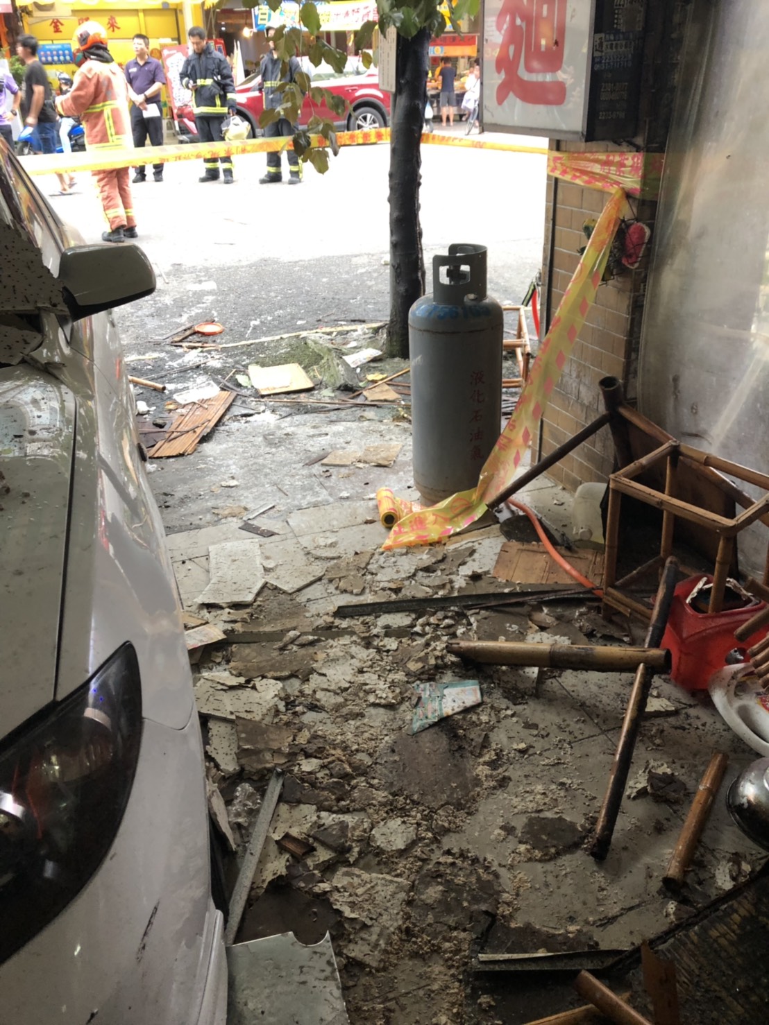 台中漢口路麵攤氣爆現場。 台中市消防局/提供