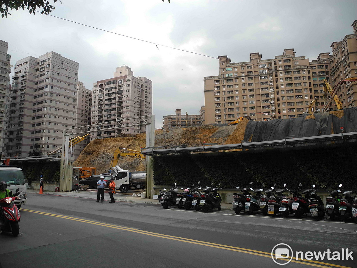 雙和醫院正在進行B基地計畫建設，同時將興建生醫科技大樓。 圖：王峻昌/攝