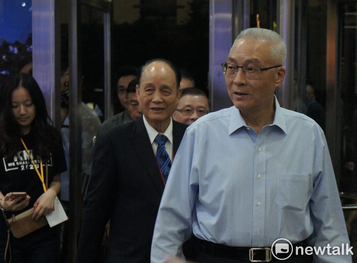 國民黨主席吳敦義（圖右一）。 圖：黃建豪/攝（資料照片）