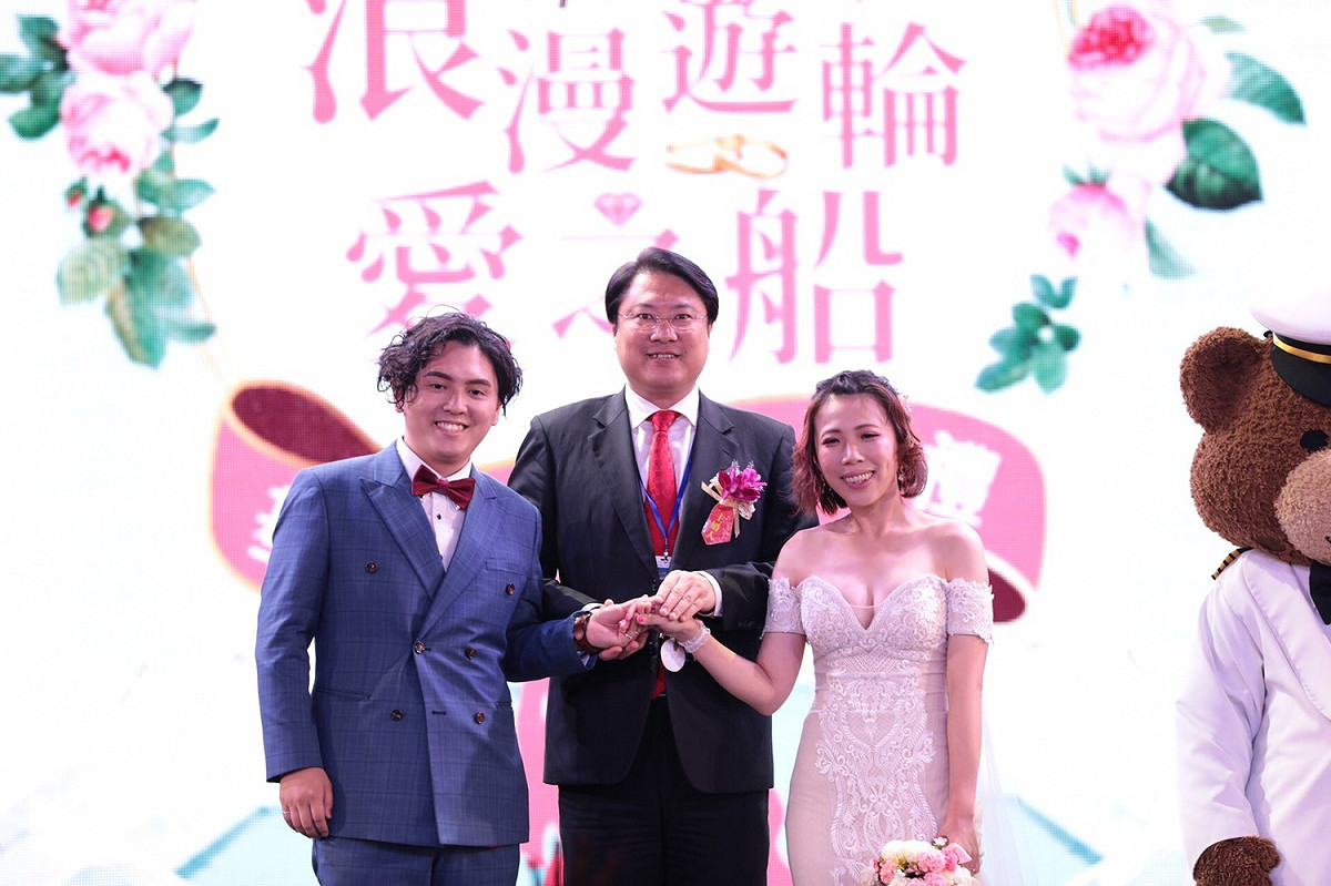 基隆市長林又昌在聯合婚禮中做主婚人。 圖 : 基隆市政府/提供