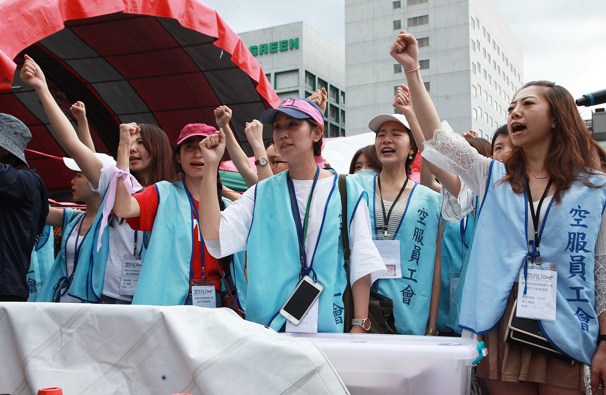 長榮空服員仍在罷工，但公司卻已在招募新血。 圖／記者李春台攝,NOWnews資料照片