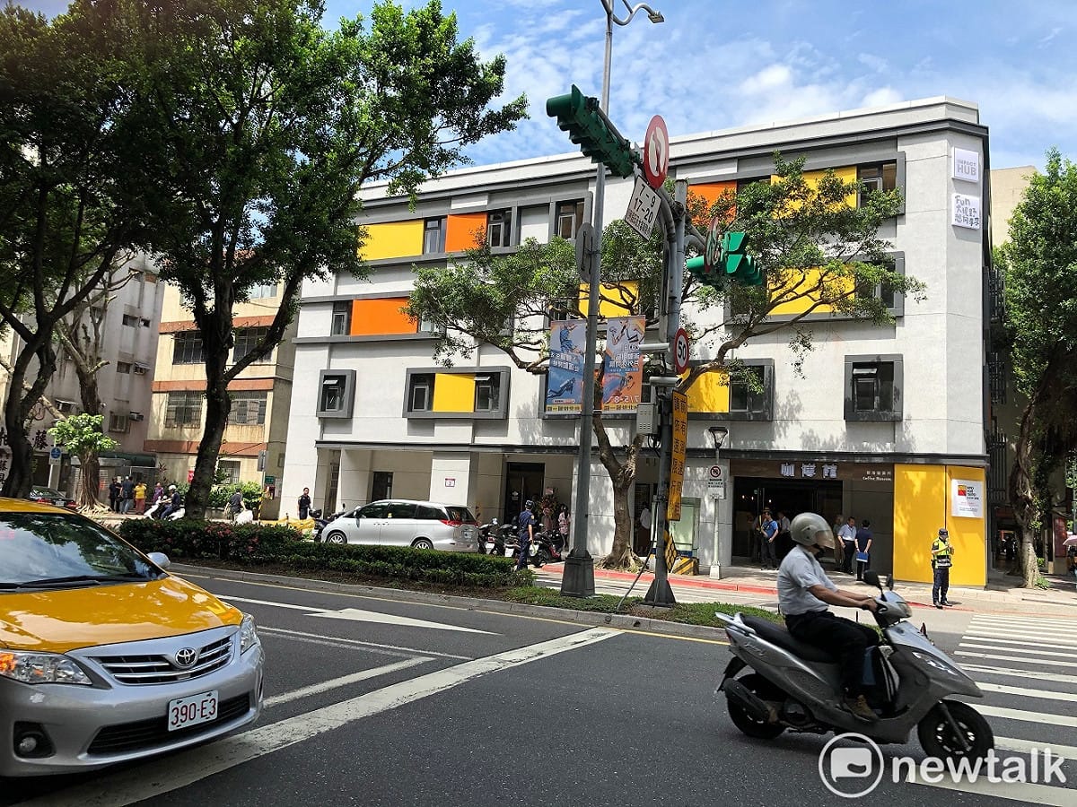 由北一女舊教師宿舍整修而成的「台北NPO聚落」，今（8）天在台北市長柯文哲主持「入厝儀式」後正式啟用。 圖：謝莉慧/攝