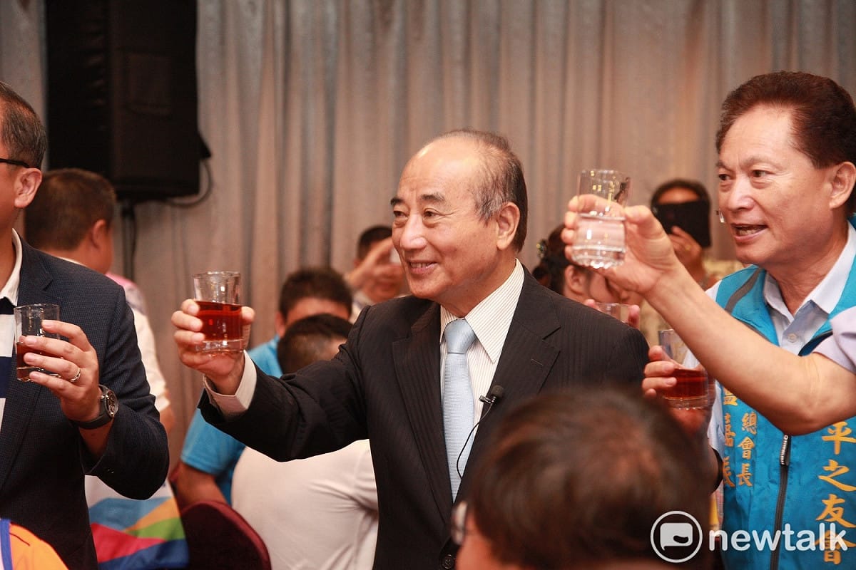 王金平表示，至少已經有4、50個王金平之友會及後援會成立，承諾一定會更努力讓國內和諧，恢復兩岸穩定和平的狀態，重新恢復台灣錢淹腳目的時代。  圖：林昀真／攝