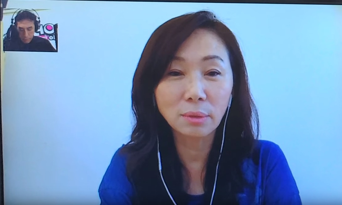 高雄市長韓國瑜夫人李佳芬接受媒體人黃暐瀚視訊專訪。 圖：翻攝自POP RADIO頻道