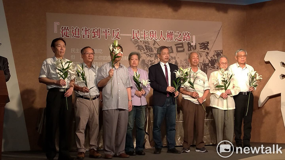台灣財經刑法研究學會與二二八國家紀念基金會共同舉辦「從迫害到平反—民主與人權之路」特展。 圖：陳佩君/攝