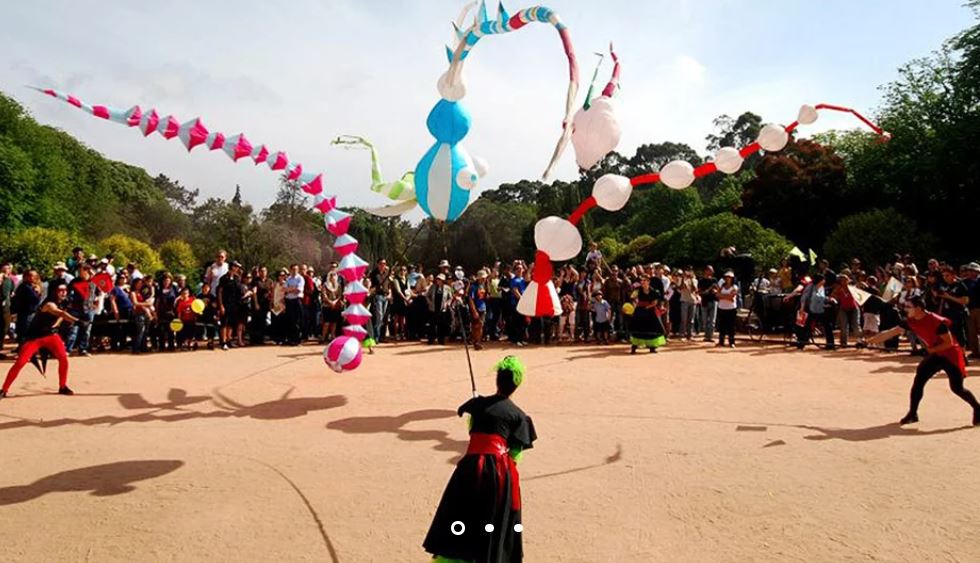 西班牙嘎哩康多劇團的「風之舞A-TA-KA！」13日下午5時半將於平鎮新勢公園演出。 圖：桃園市政府文化局/提供