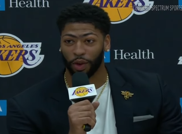 Anthony Davis。 圖：翻攝自YOUTUBE
