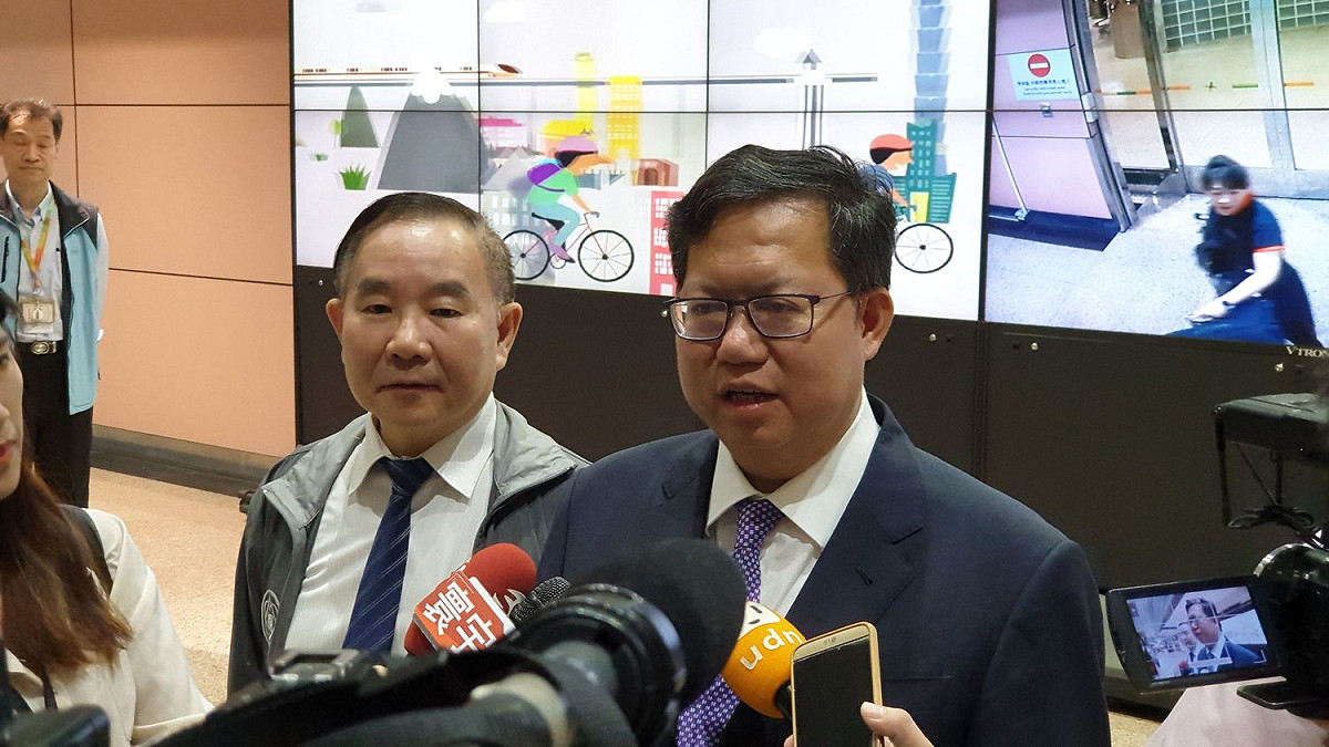 桃園市長鄭文燦出訪美國，今早返抵國門。 圖：林昀真/攝