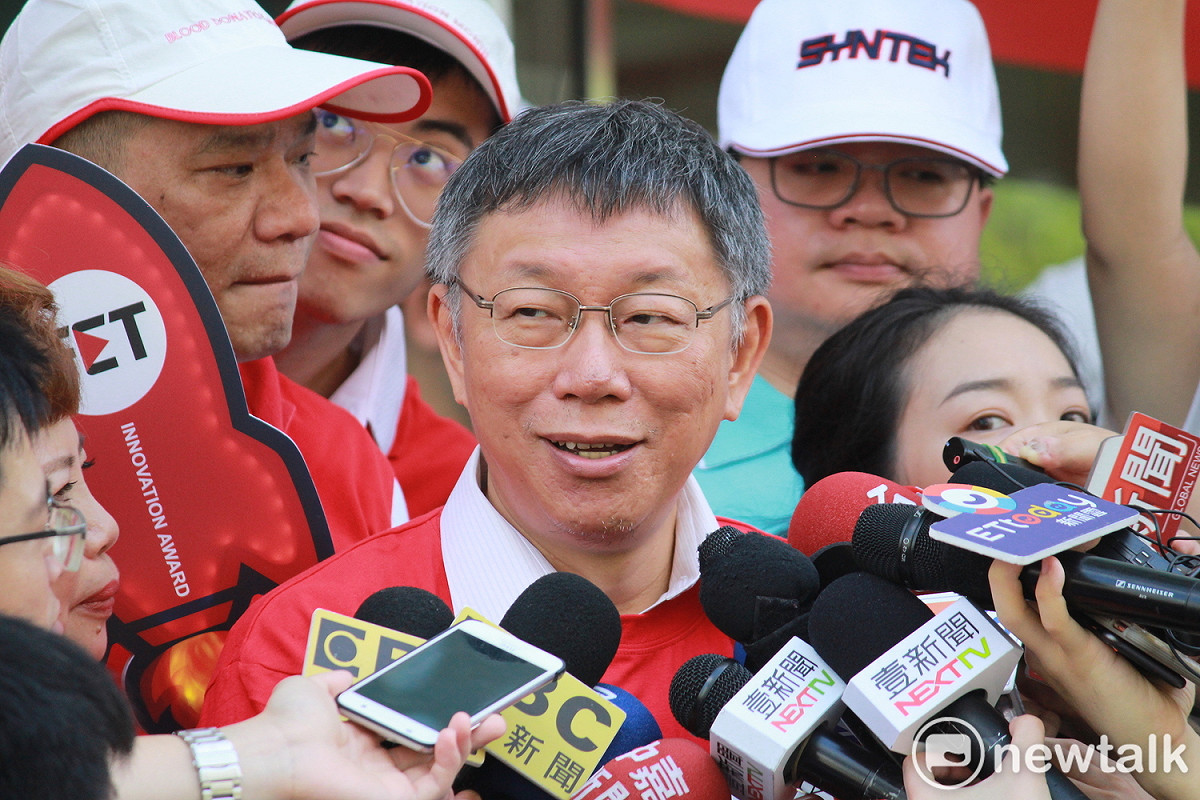 台北市長柯文哲近日砲火猛烈，頻頻對藍綠兩黨開嗆，引起外界關注。 圖：周煊惠 ／攝（資料照）