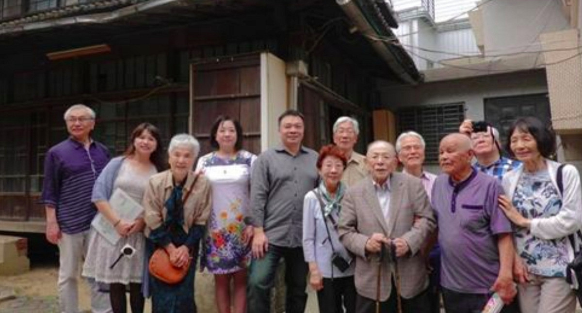 前政務委員高思博老家是日治時期留下來的房子，4月還有許多「灣生」來參觀。 圖／翻攝高思博臉書