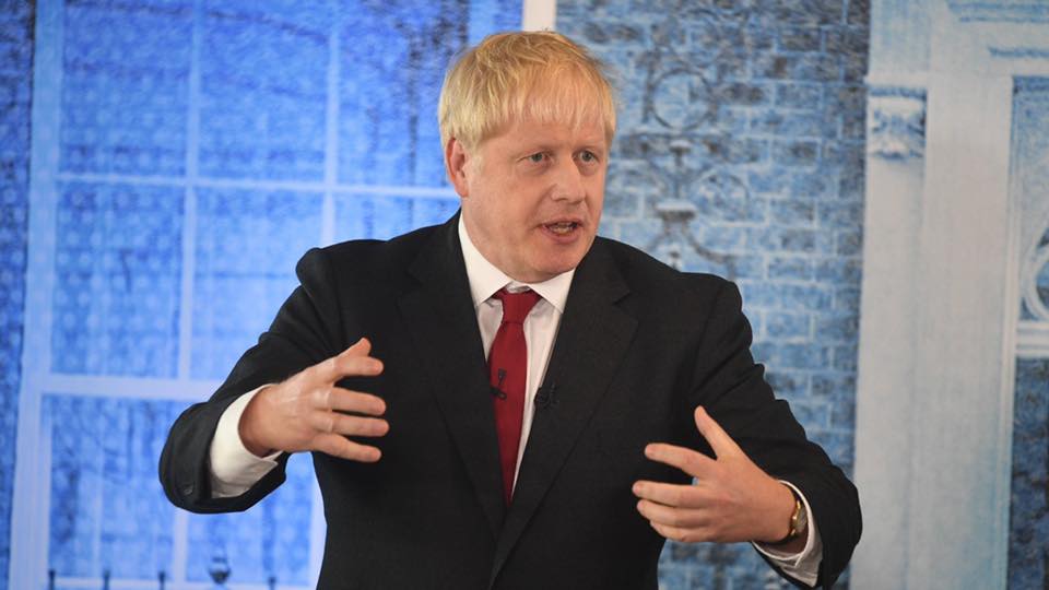 英國新首相強生為讓英國能在更優條件下脫歐， 準備仰賴一套高風險策略。 圖：翻攝強生臉書