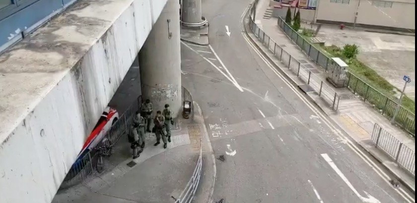 因應香港727「光復元朗」活動，傳港警已開始部署集結。 圖：翻攝PTT網頁