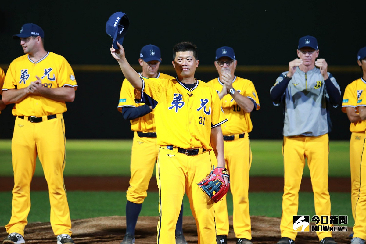 中信兄弟內野手陳江和引退儀式。 圖：葉政勳/攝