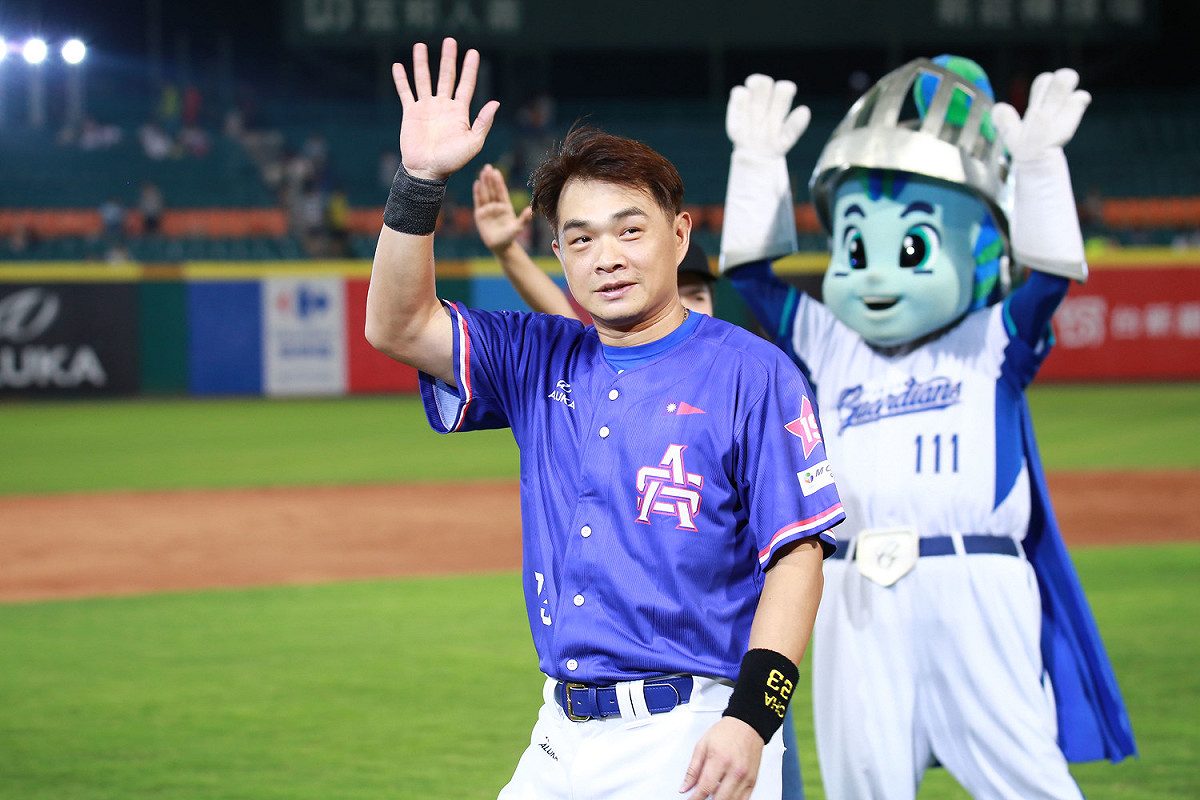中華職棒30年明星賽，中職明星隊內野手彭政閔獲選單場MVP。 圖：NOWnews提供。