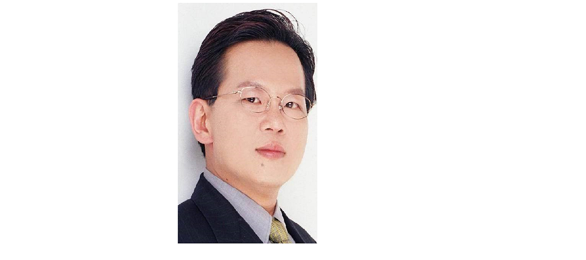 黃創夏表示「連馬英九都狠狠羞辱了，還有誰不能踐踏、殺戮」。 圖：翻攝自黃創夏臉書