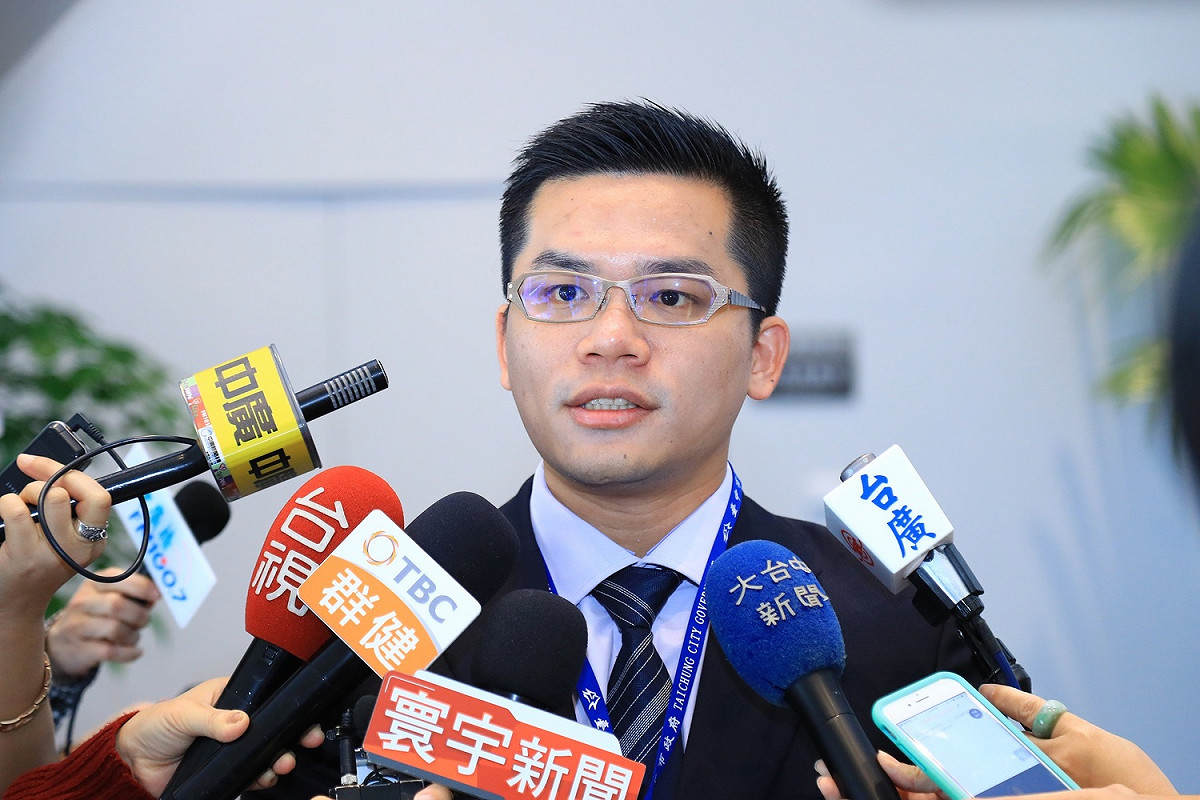 台中市新聞局長吳皇昇表示，有誤會就溝通清楚。 圖 : 台中市政府/提供