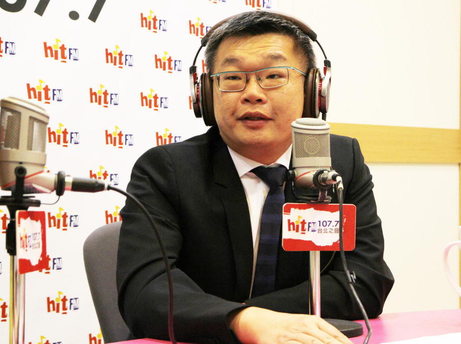 一芳水果茶事件持續延燒，蔡其昌呼籲出面說明。 圖：Hit Fm《周玉蔻嗆新聞》製作單位提供