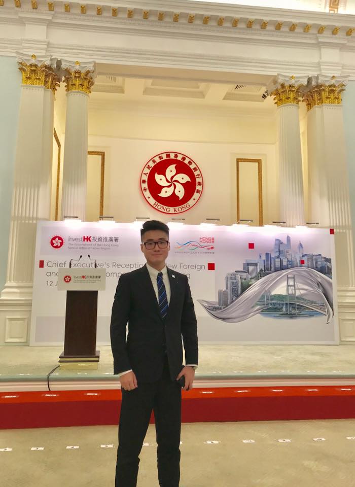 英國駐香港領事館職員Simon Cheng（鄭文傑）。 圖：翻攝自鄭文傑臉書