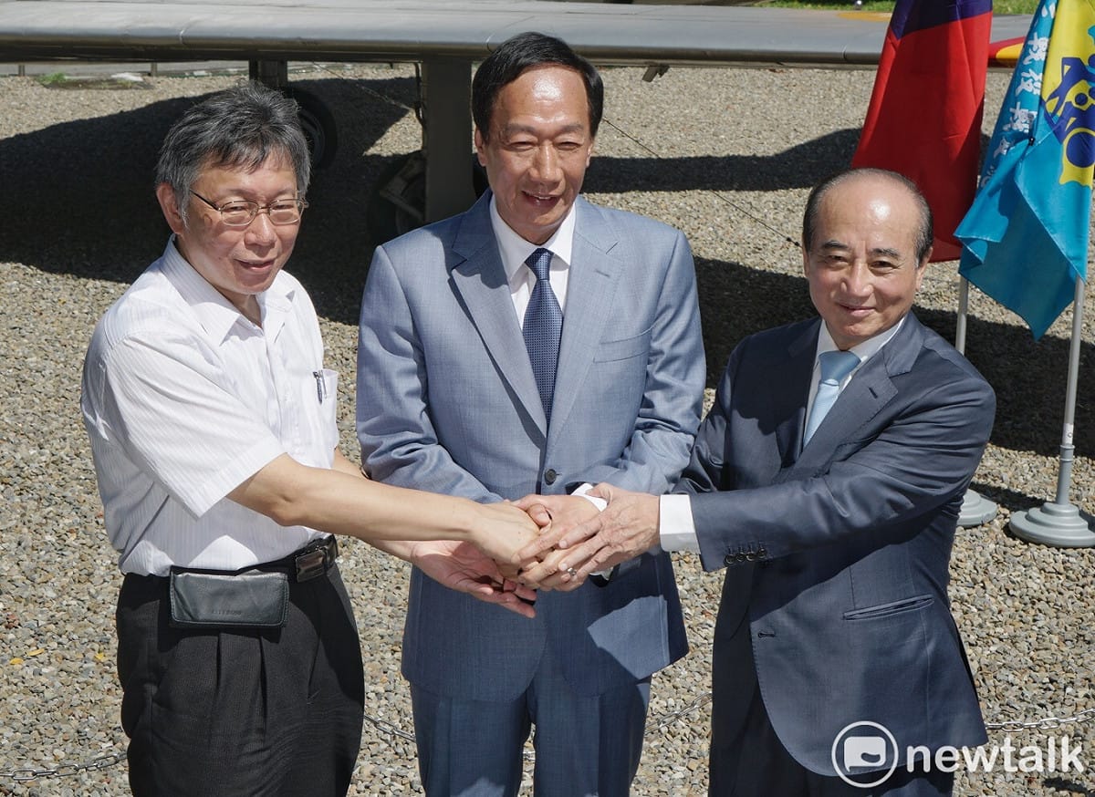 柯文哲、郭台銘、王金平3人首次公開會面，備受各界關注。 圖：張良一/攝（資料照）