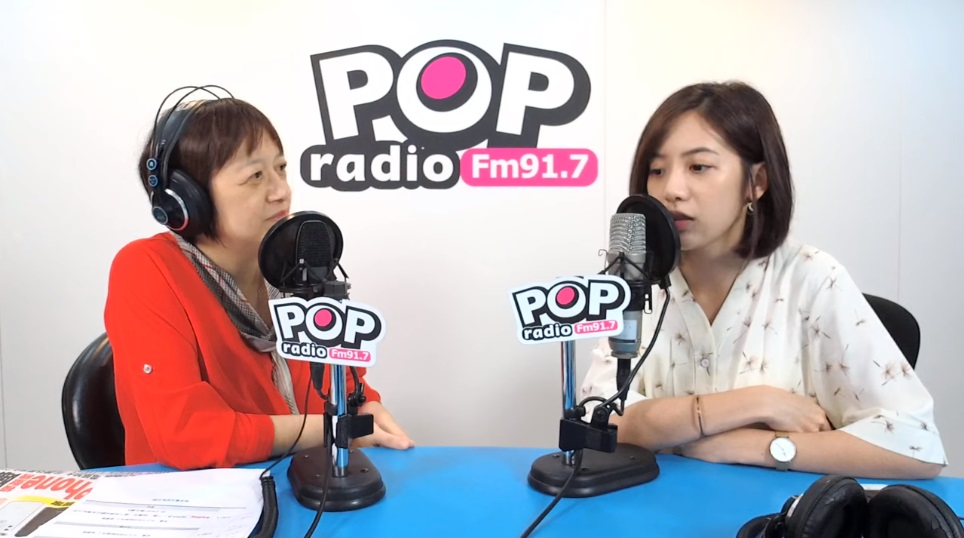 「學姊」黃瀞瑩今日受《POP搶先爆》主持人邱明玉專訪。 圖：翻攝自《POP搶先爆》