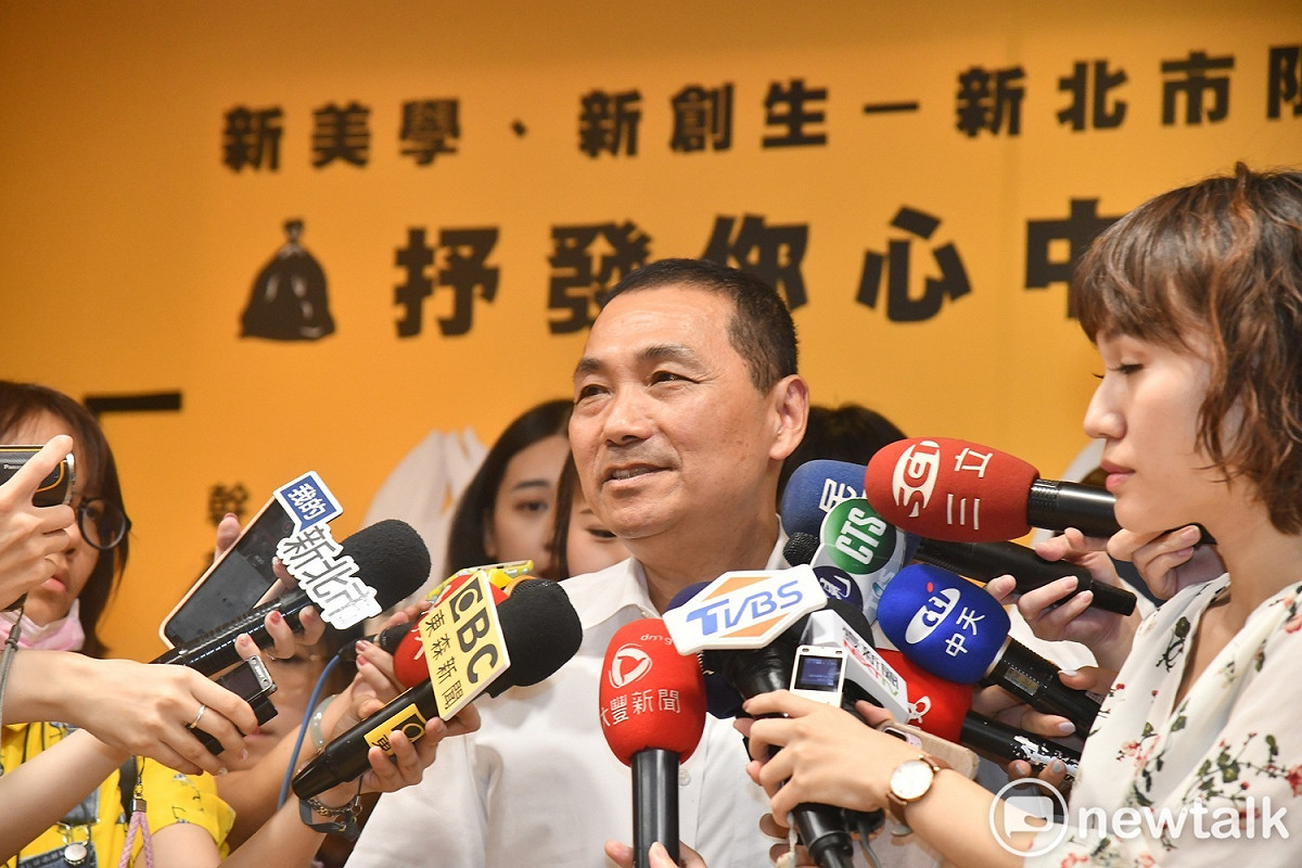 侯友宜說他現在當下先把新北市市政做好，是否接任韓國瑜新北市競總主委，要大家先別去思考這個問題，否則枉費市民對他的期待。  圖：林昀真／攝