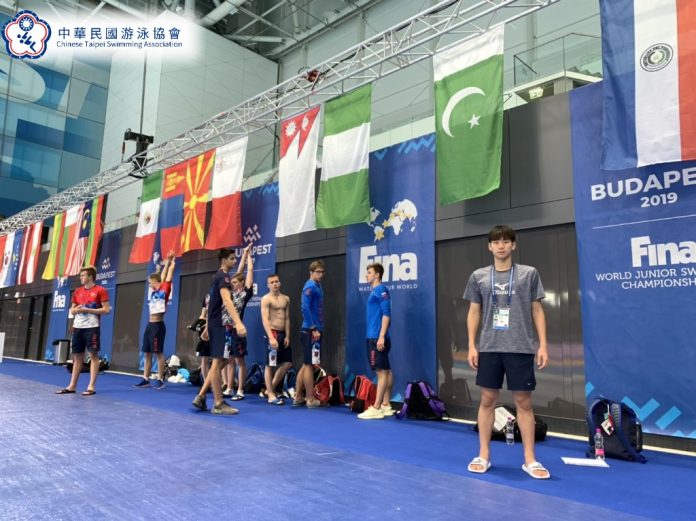 我國「新生代蝶王」王冠閎(右)游進奧運。 圖／取自中華民國游泳協會 Chinese Taipei Swimming Association