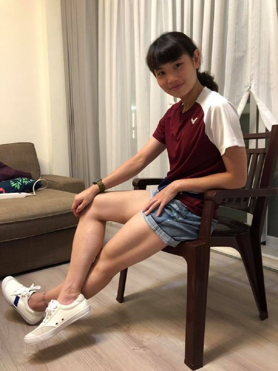 戴資穎試穿新鞋。 圖／取自戴資穎臉書