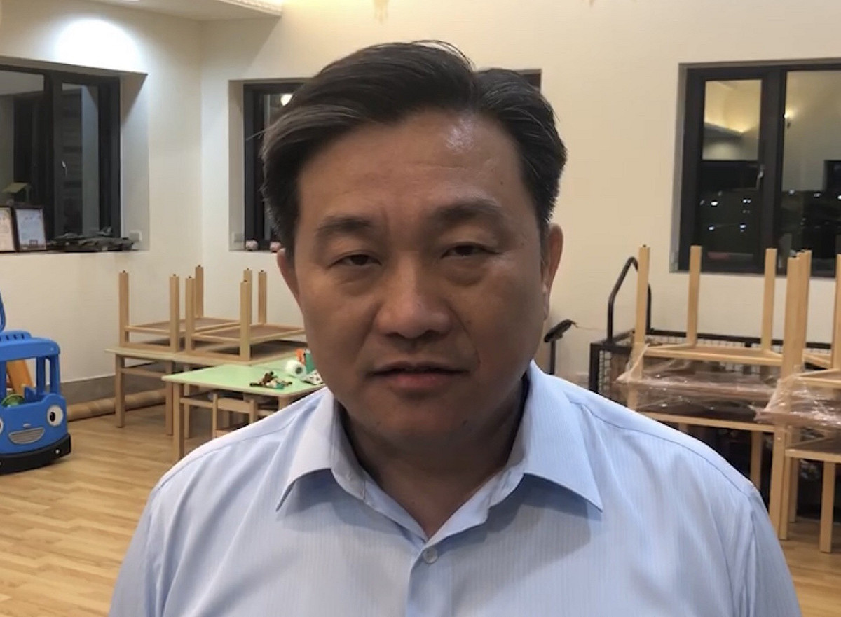 王定宇受訪時反批洪秀柱不敢再回應「一中同表」。 圖 : 黃博郎/攝