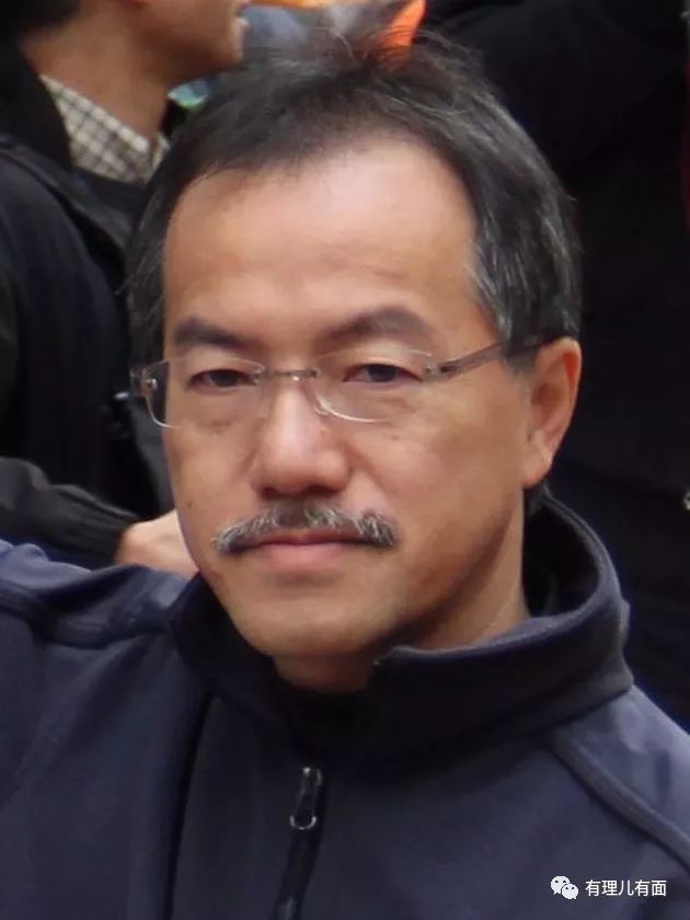 圖中人物為張超雄。 圖：擷取自有理兒有面