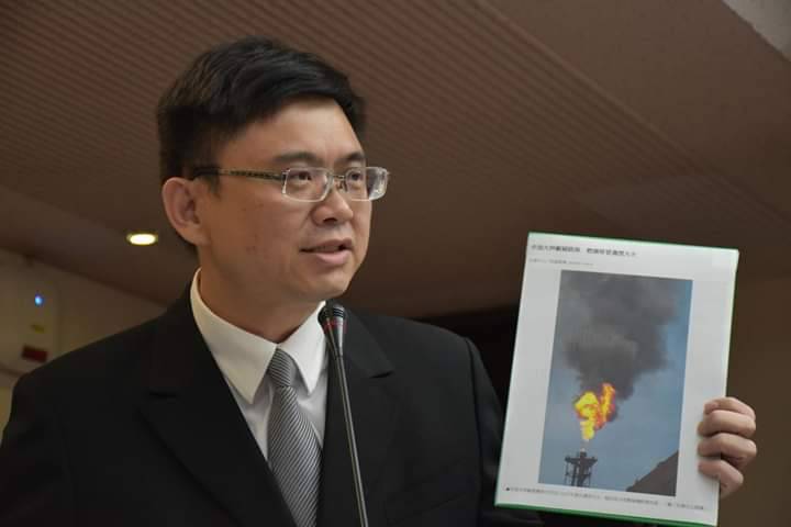 高市第八選區現任立委賴瑞隆。 圖：翻攝賴瑞隆臉書