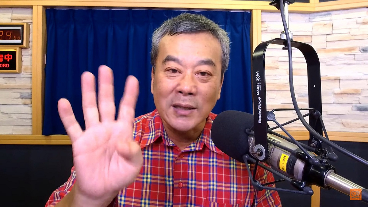 針對８日韓粉在高雄市長韓國瑜的新北造勢場合上出現許多激進的行為，知名電台主持人董智森在節目上忍不住痛批，韓粉再爽也只剩4個月。    圖：翻攝九八新聞台youtube