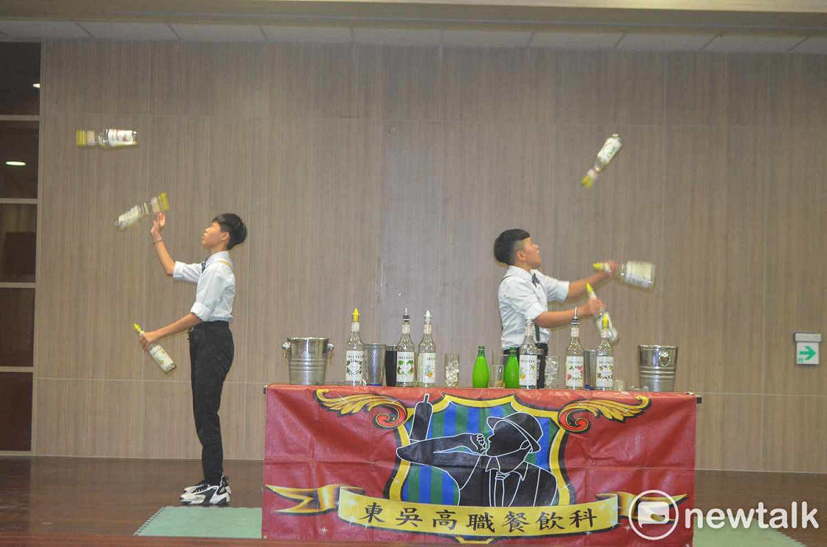嘉義文化創意產業園區「2019飲品文化祭」，將邀請東吳高職演出調酒秀。 圖：蔡坤龍/攝
