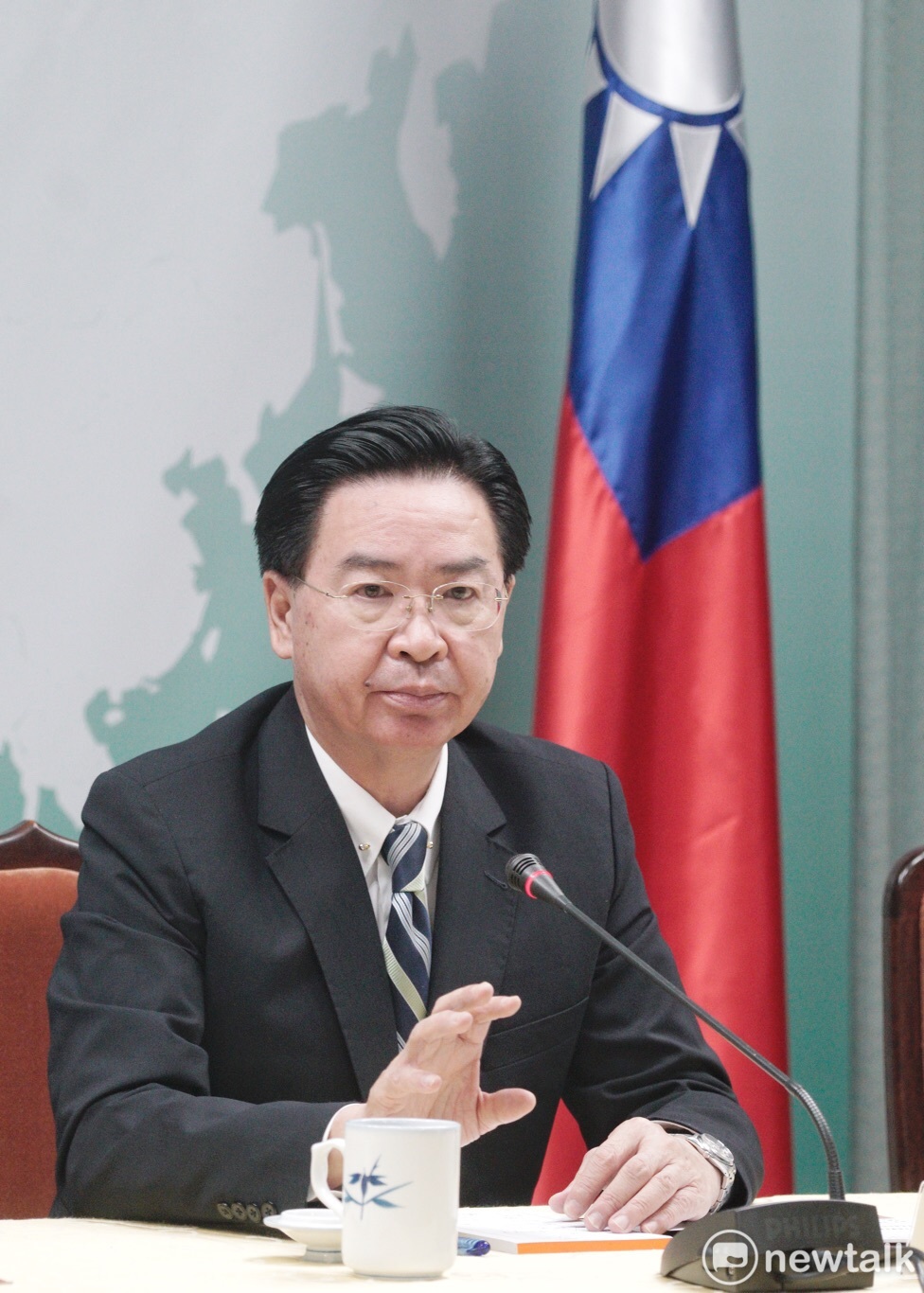 總統府證實，外交部長吳釗燮已經向蔡英文總統請辭，但蔡英文予以慰留。 圖：張良一/攝
