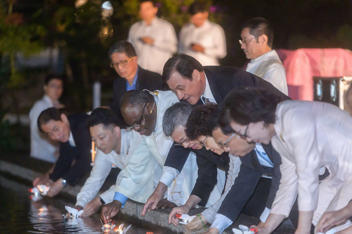 九二一大地震20週年紀念日，立法院長蘇嘉全特別前往南投埔里紙教堂及牛耳藝術渡假村，參加九二一紀念活動。 圖：翻攝自蘇嘉全臉書。