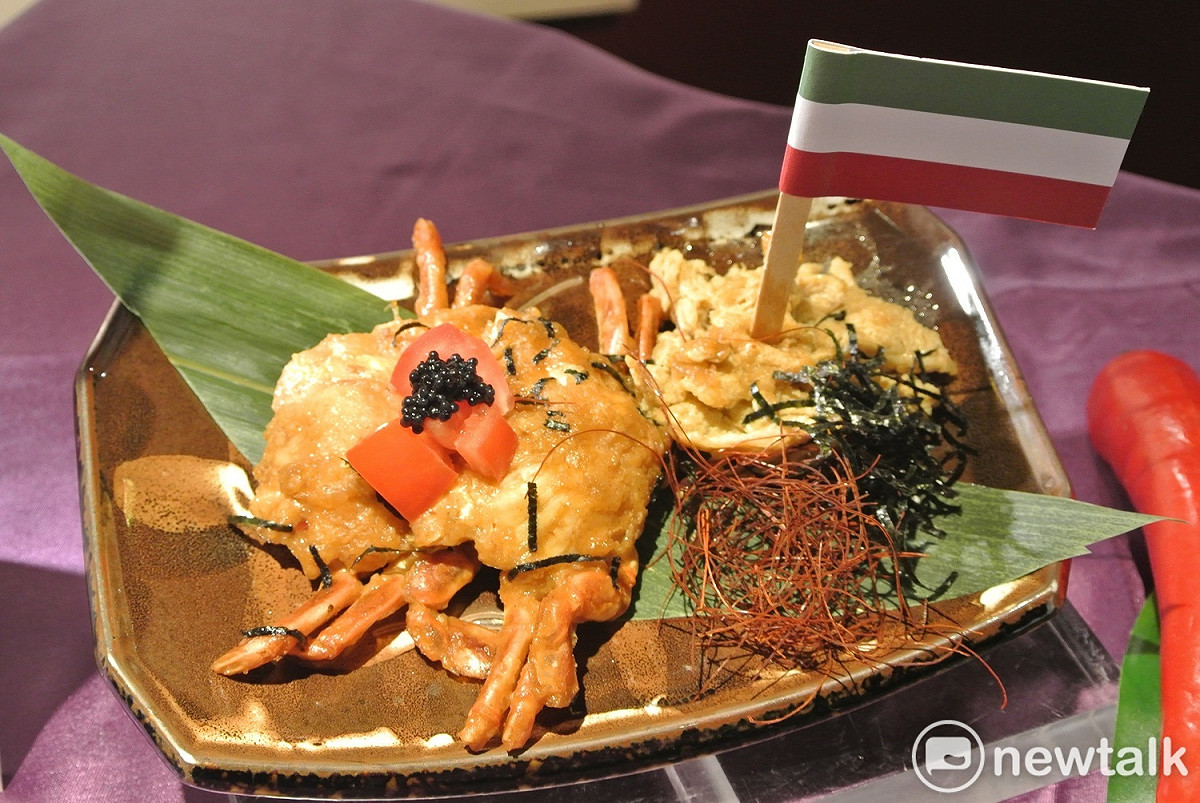 星饗道的匈牙利紅椒蟹。 唐復年/攝