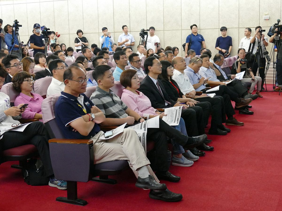 高雄市總預算案籌編情形說明會，議員出席及發言踴躍。 圖：高雄市議會／提供
