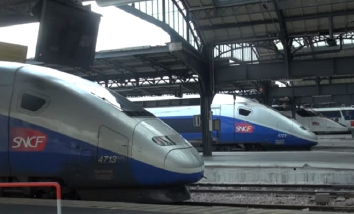 法國國鐵（SNCF）表示，24日法國國內將再受一波鐵路罷工衝擊。 圖：翻攝Youtube