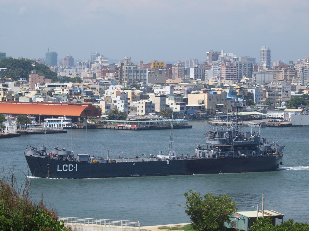 海軍「LCC-1高雄艦」。 圖：翻攝維基百科/紅螞蟻作品