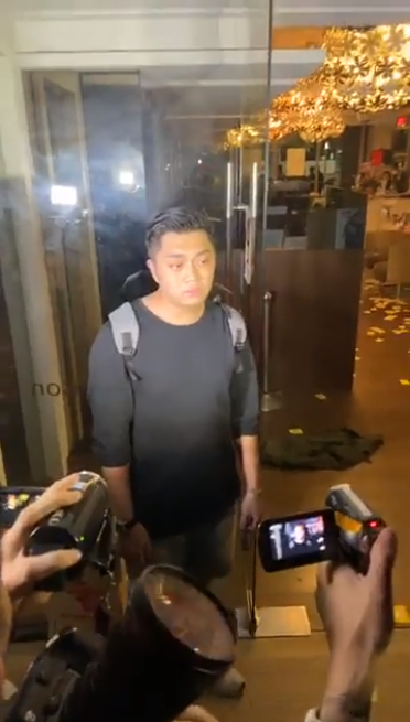李男及家屬心情沉痛，指控院方態度冷血。 圖：翻攝自周先生臉書直播