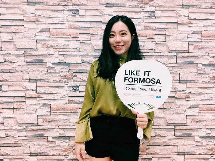 Like It Formosa 創辦人鍾炘儒在做交換學生之前，從不知道什麼是「步行導覽」，「但一玩過，就愛上了！」她說。 圖：創夢市集／提供